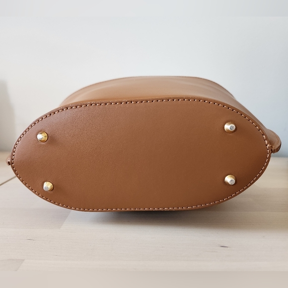 Nico Giani | Thea Small Bucket Bag - Picture 5 of 16